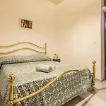 Porta A Mare Apartment