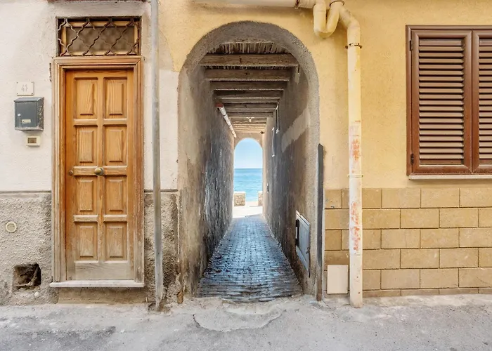 Porta A Mare 公寓